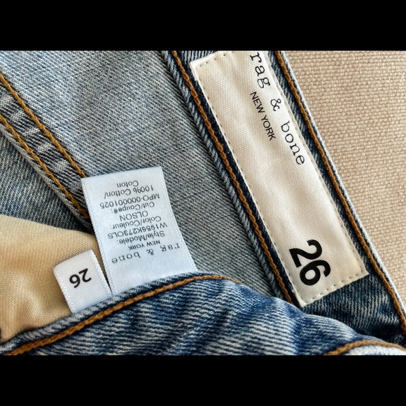 RAG & BONE Distressed Denim Shorts - Women’s Size 26 - New With Tags - Picture 4 of 6